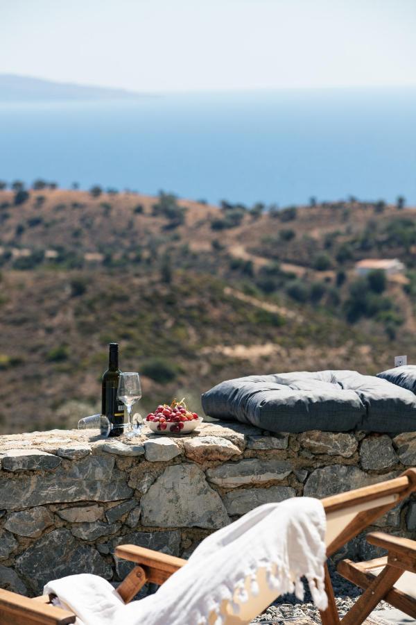 Evgoro Luxury Suites Agia Galini  Exterior photo