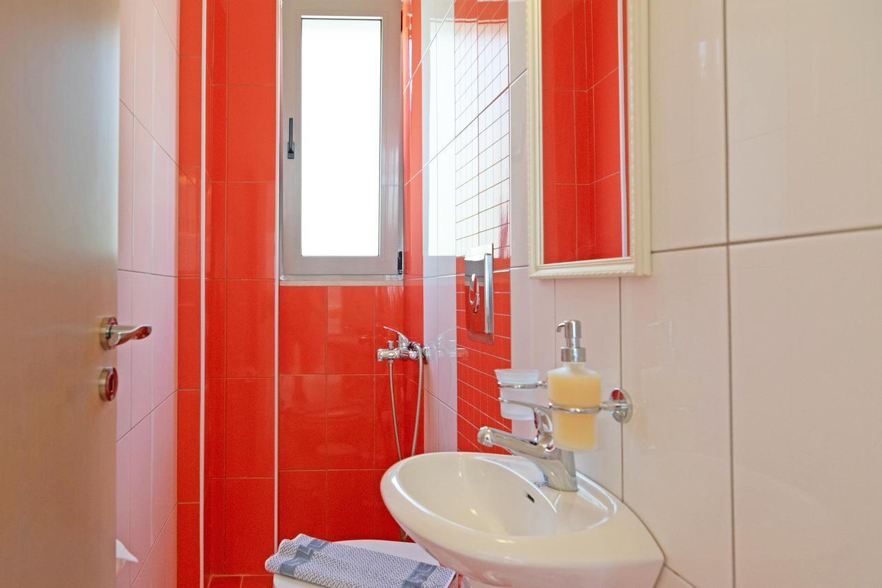 Evgoro Luxury Suites Agia Galini  Exterior photo